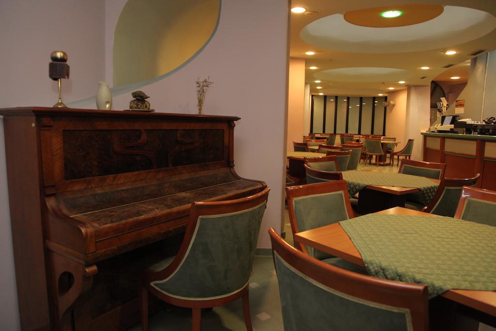 Hotel Cingo أوهغيد المظهر الخارجي الصورة