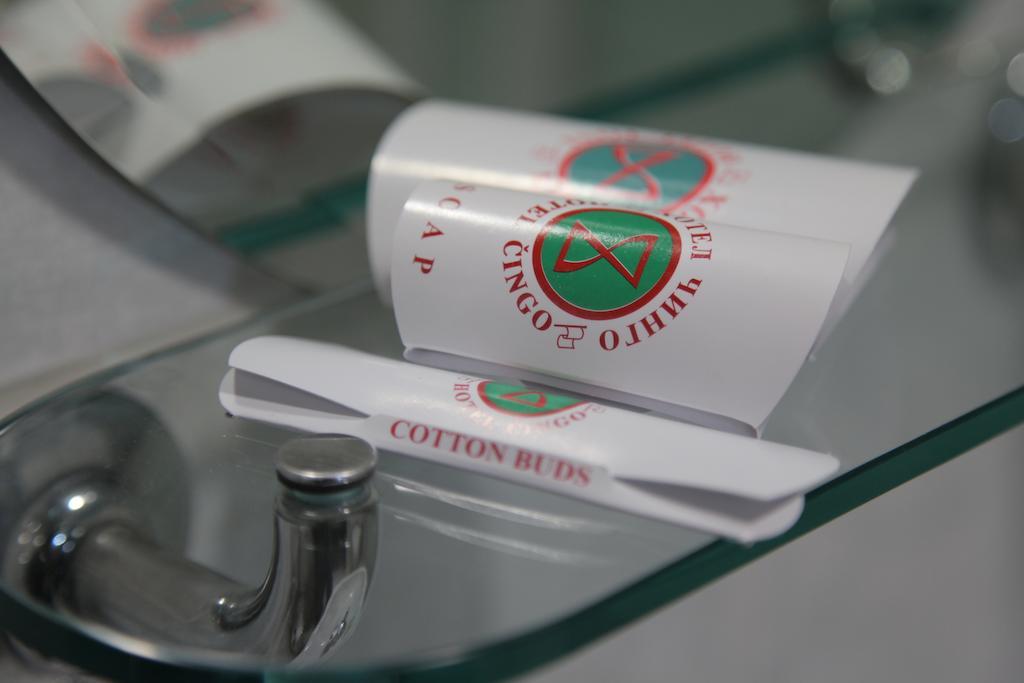 Hotel Cingo أوهغيد الغرفة الصورة