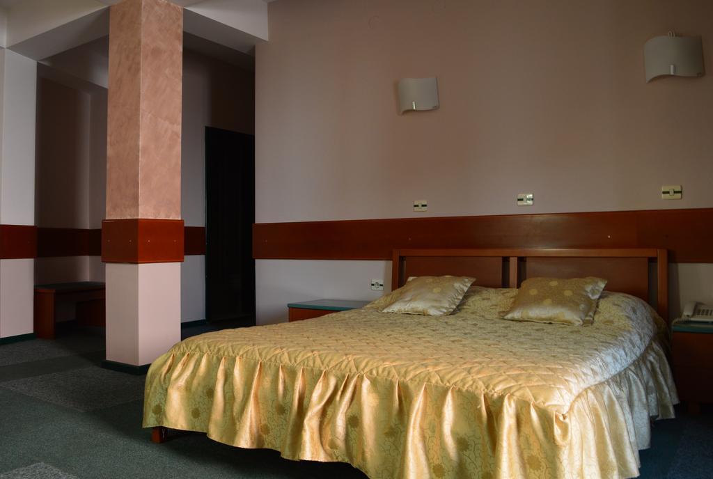 Hotel Cingo أوهغيد المظهر الخارجي الصورة